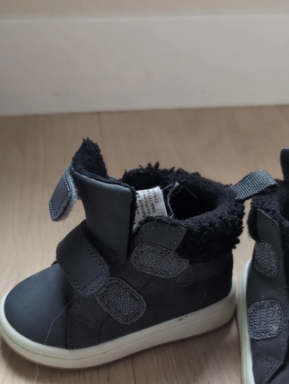 H&M Black Kids Faux-Fur High-Top Boots with White Sole